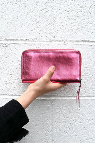 B 004 F Wallet Metallic Pink