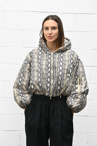 Cropped Puffy Hooded Bomber