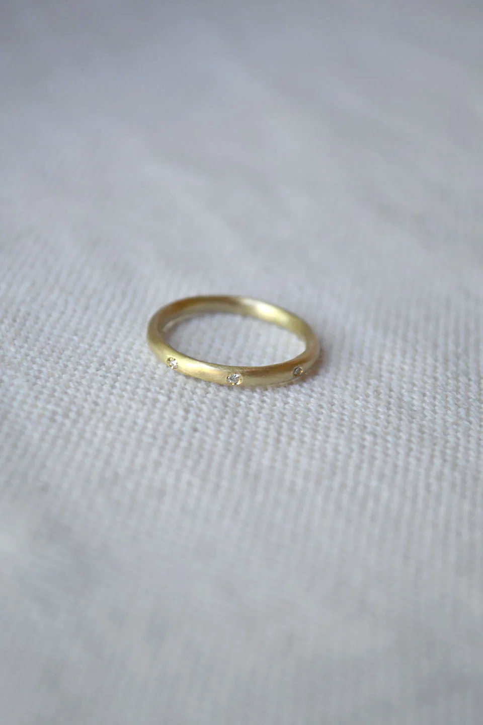 Gold Pod Band