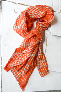 Houndstooth Wool Scarf Red