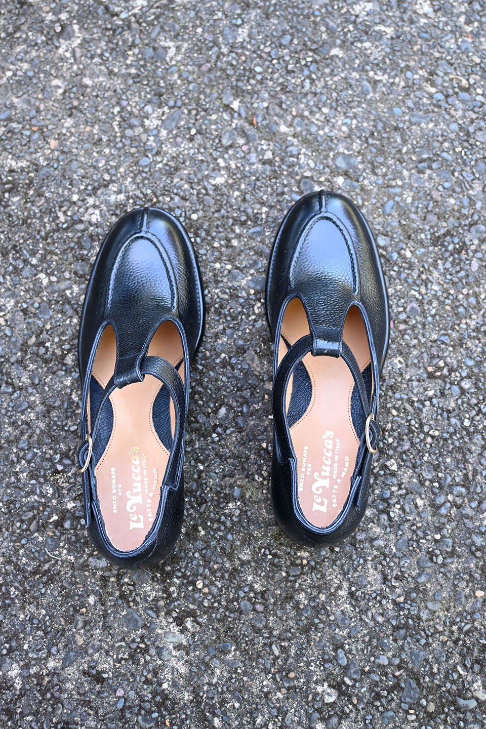 T Strap Mary Jane in Black