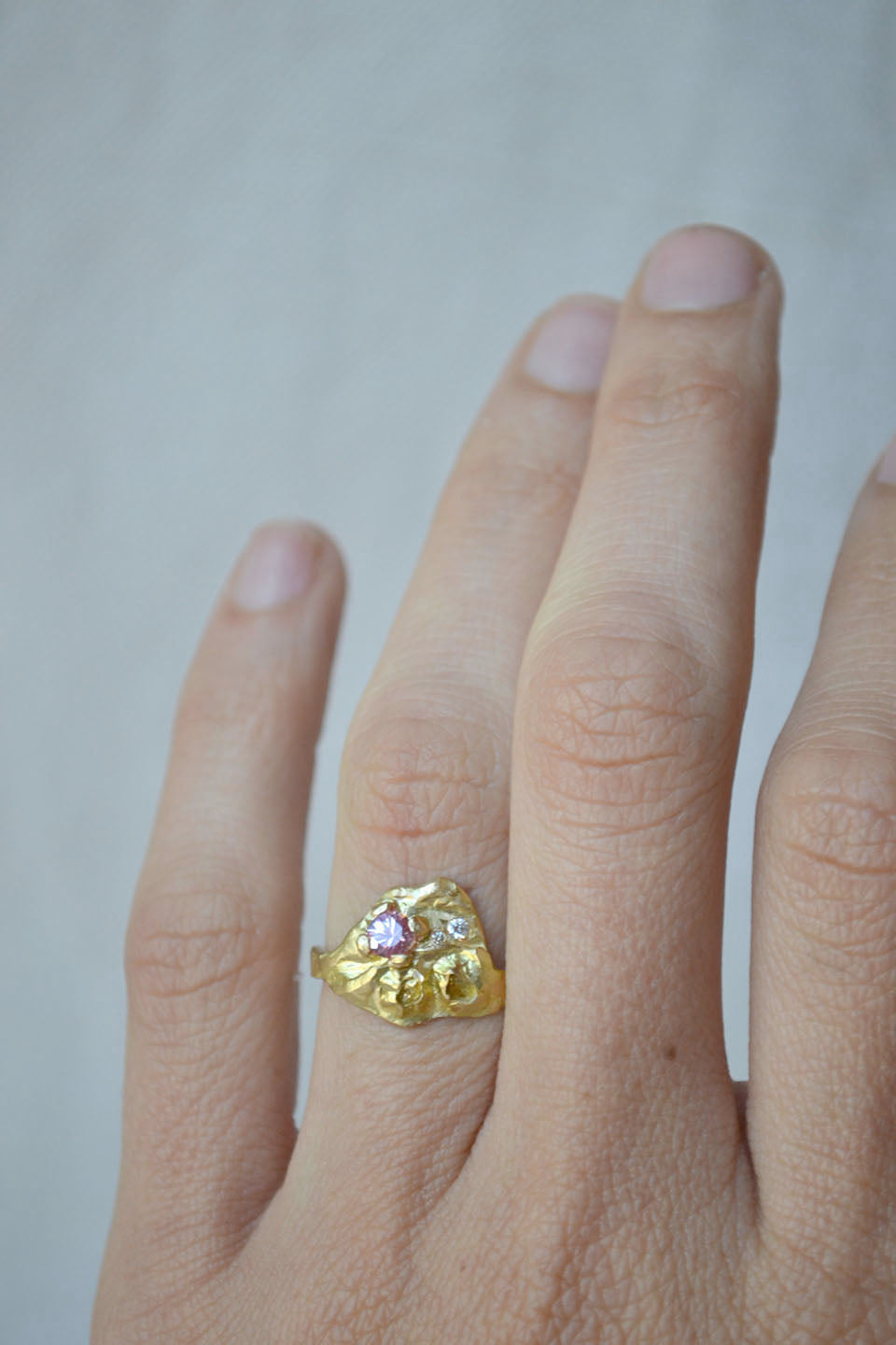 Oyster Ring