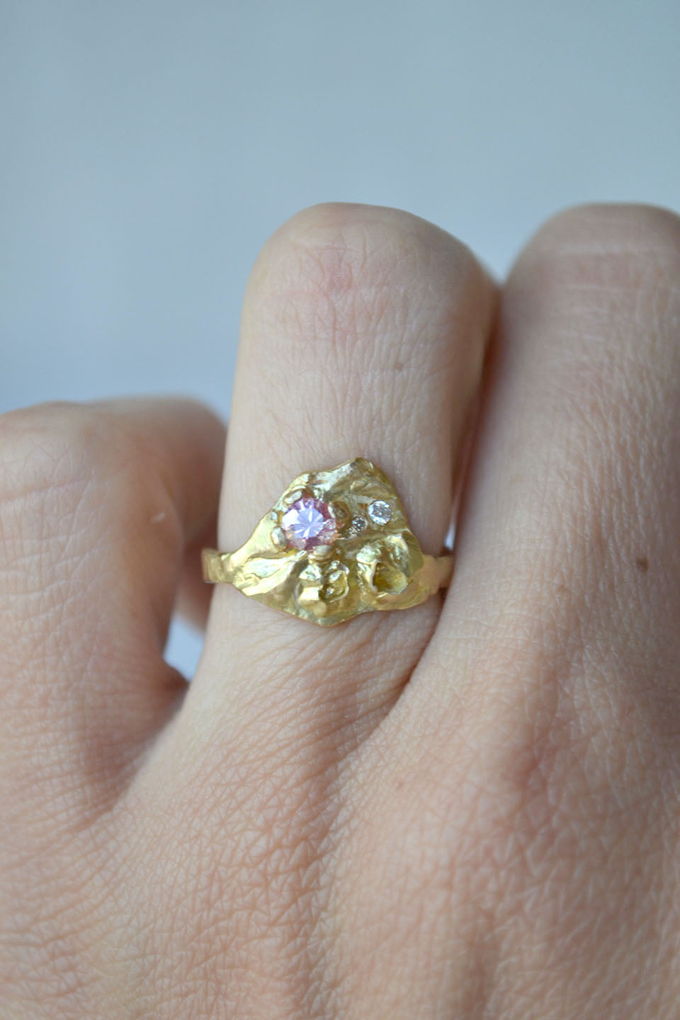 Oyster Ring