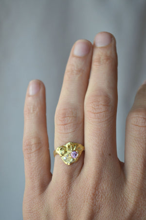 Oyster Ring