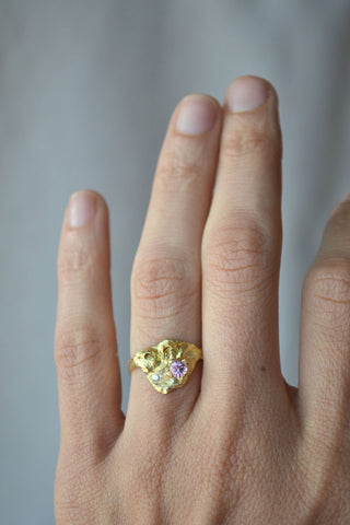 Oyster Ring