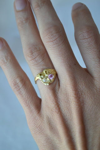 Oyster Ring