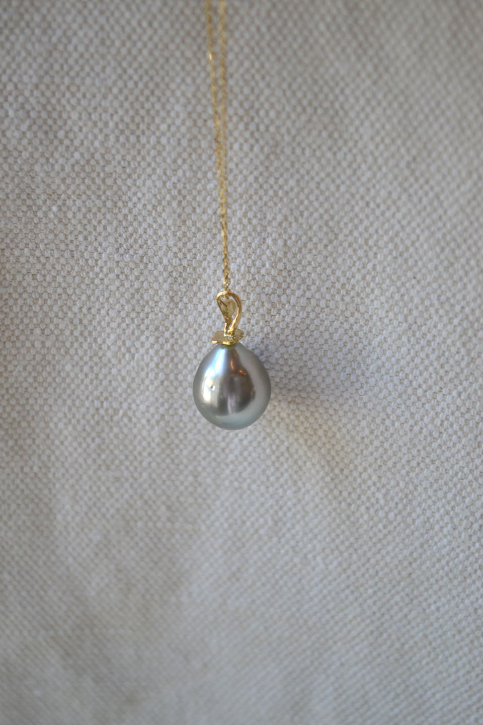Pear Pearl Pendant and Gold Chain