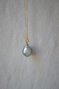 Pear Pearl Pendant and Gold Chain