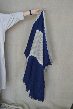 Waffle Weave Linen Throw