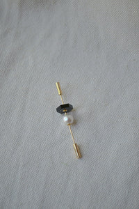 Spear Akoya Pearl and Onyx