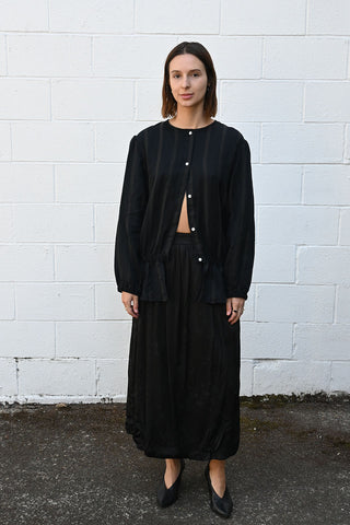 Deep Pleat Balloon Skirt in Black