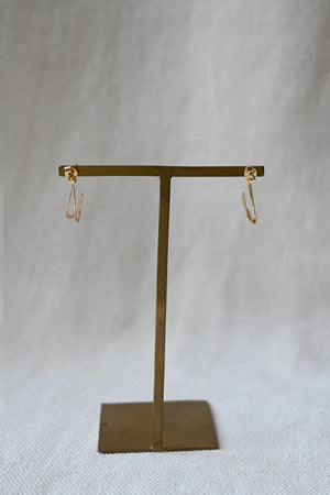 Earring No. 05