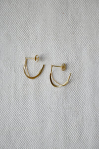 Earring No. 06