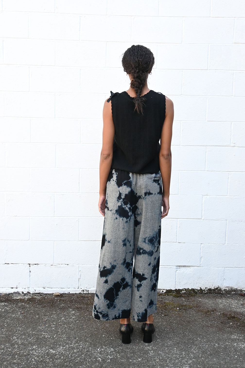 Herringbone Drawstring Wide Pant in Black