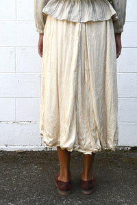 Deep Pleat Balloon Skirt in Ivory