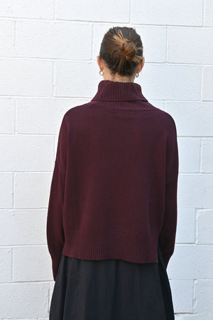 High Neck Boxy Mixca Bordeaux