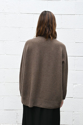 Cardigan in Medium Brown