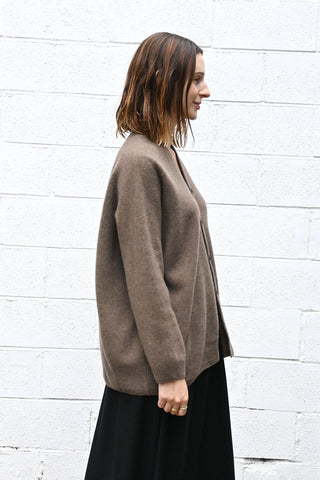 Cardigan in Medium Brown