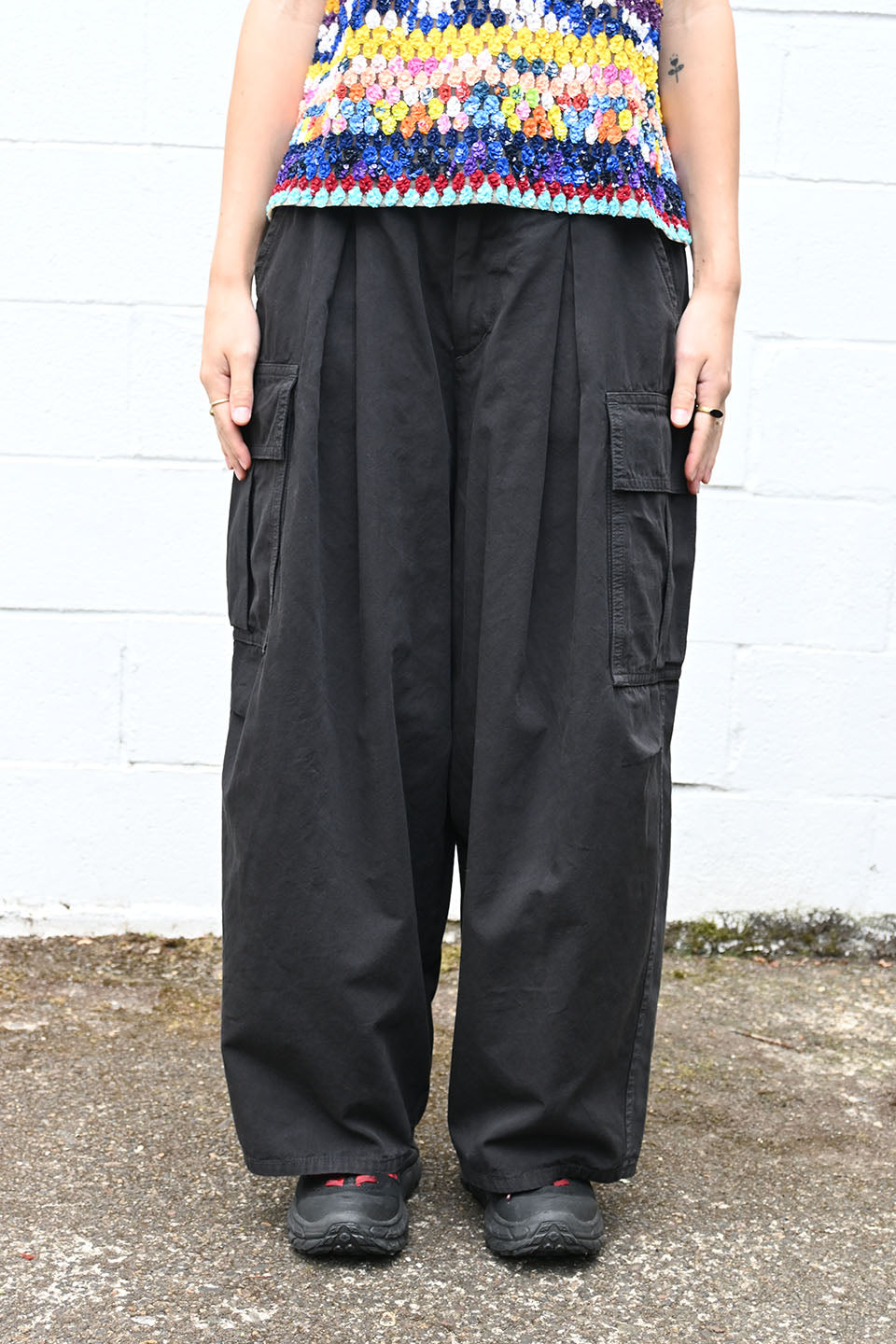 Balloon Cargo Pants Black