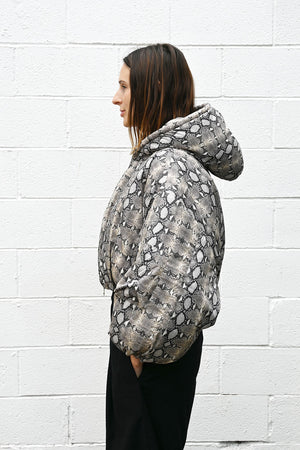 Cropped Puffy Hooded Bomber