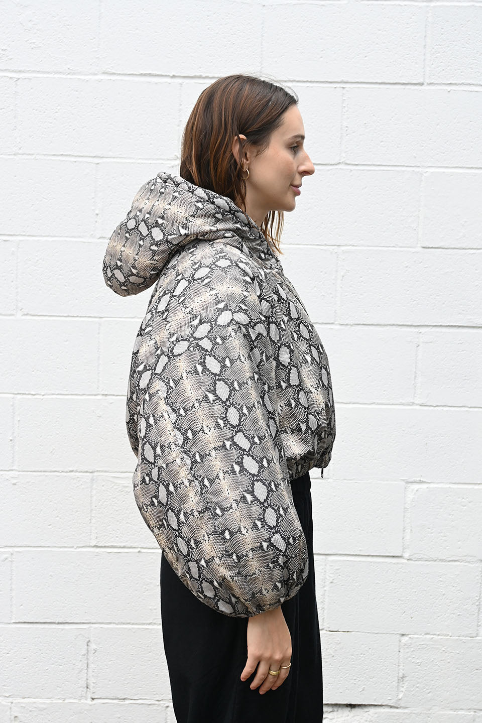 Cropped Puffy Hooded Bomber