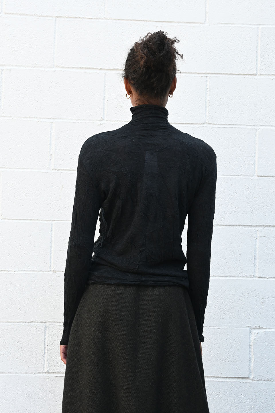 Wrinkled Wool Turtleneck Black