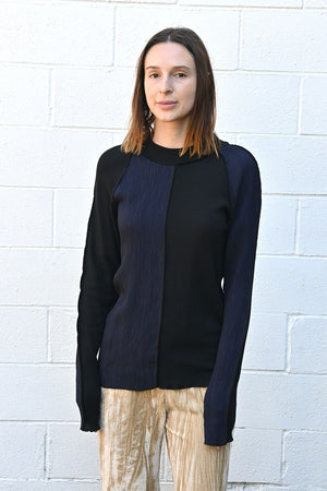Long Sleeve Sound Top