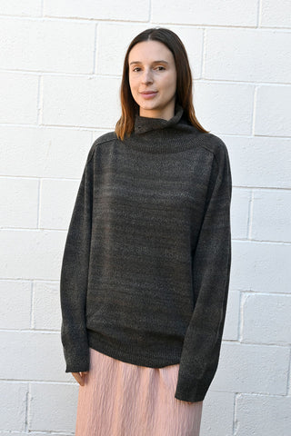 Gradation High Neck Knit