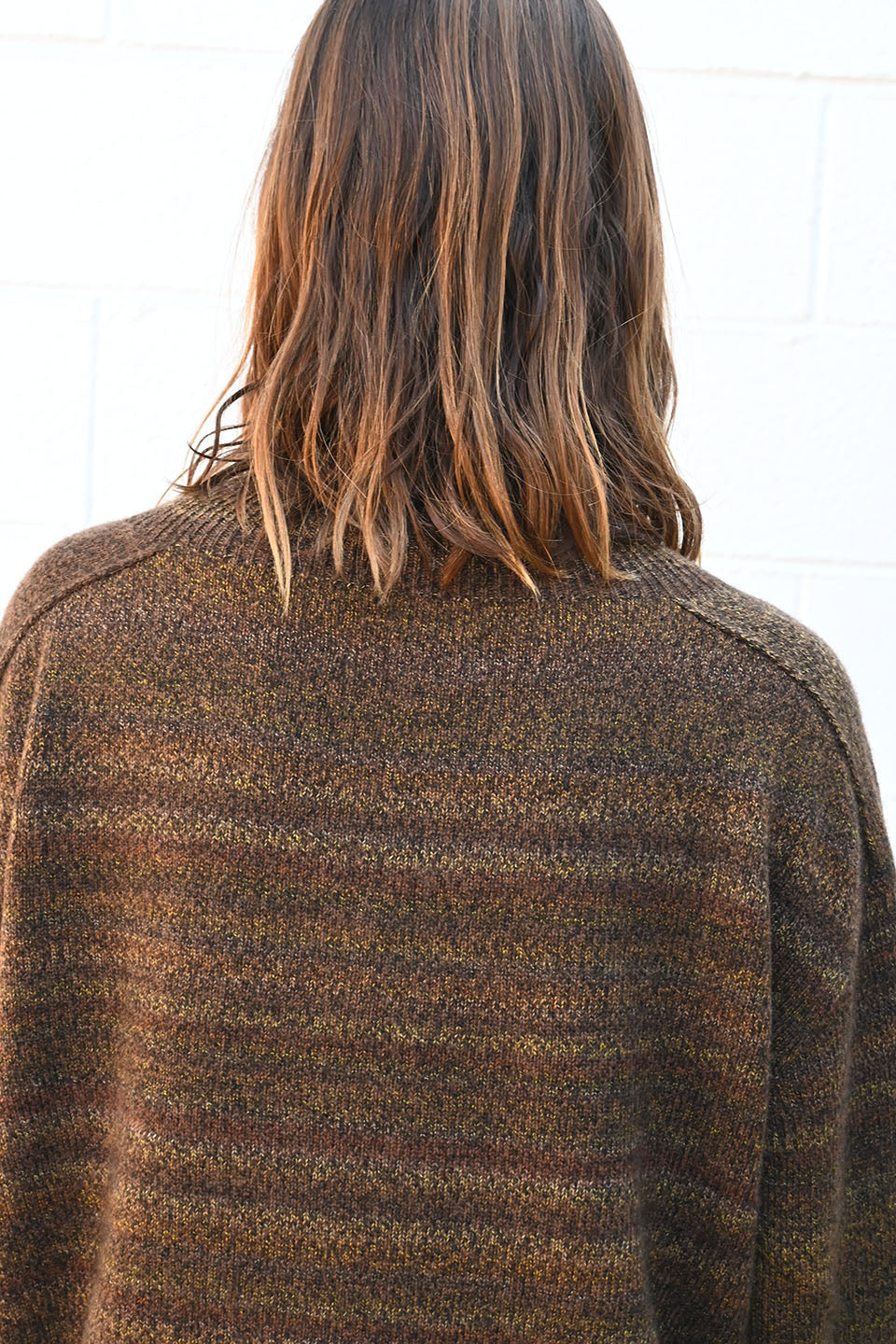Gradation High Neck Knit