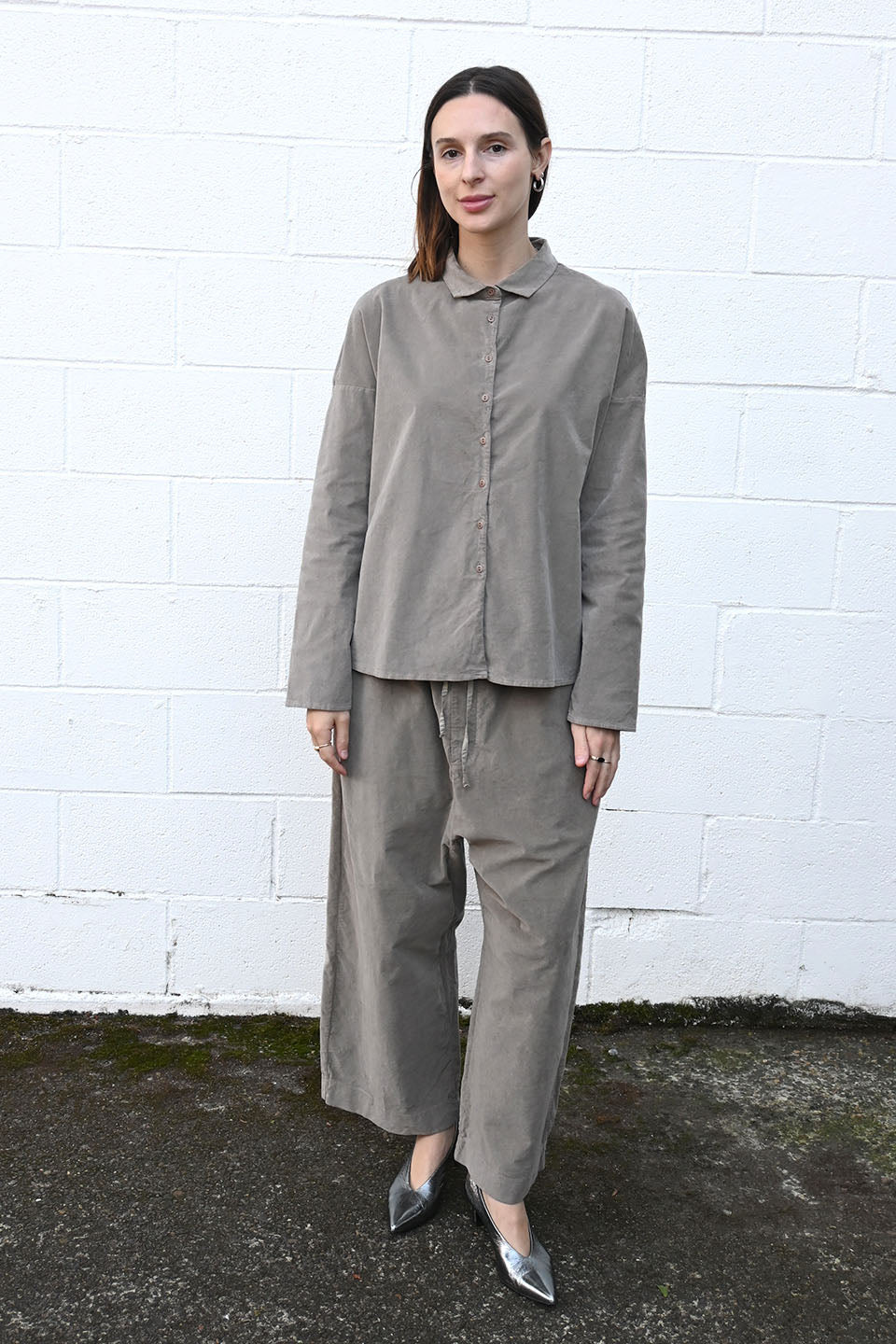 Velvet Short Collar Shirt Stone