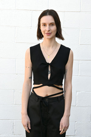 Barrie Twisted Top