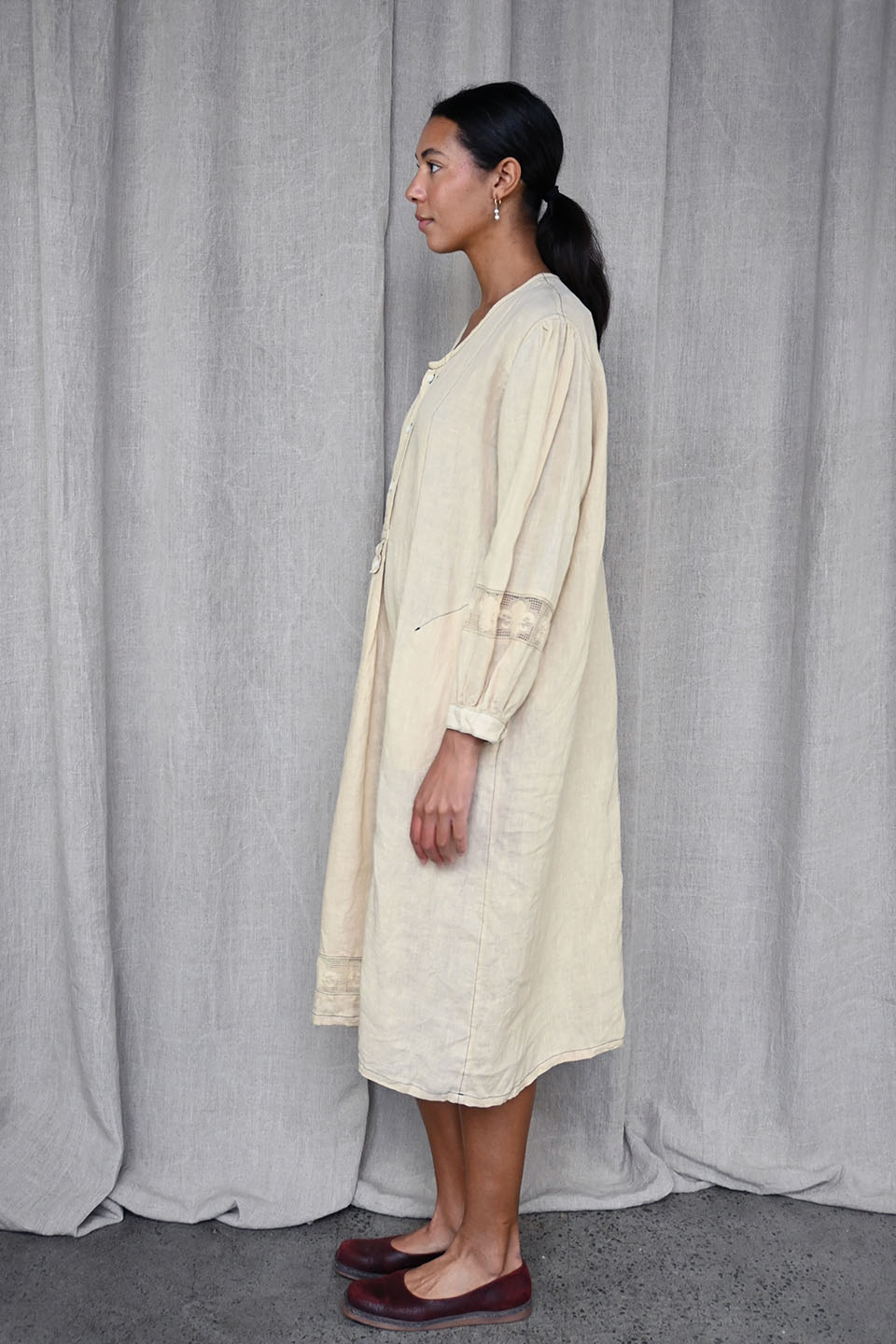 Washed Linen x Lace Stitch Dress