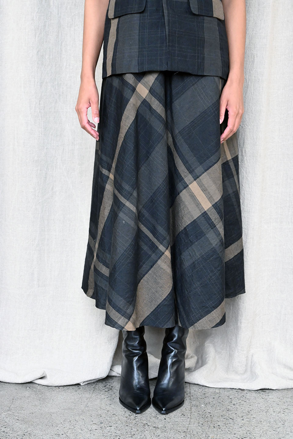 Geno Skirt