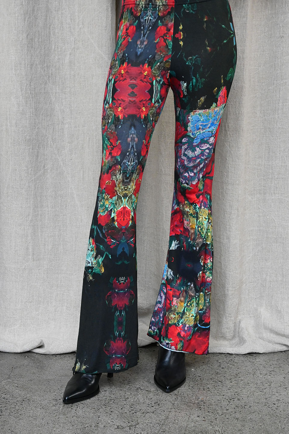 Print Zip Flare Leggings