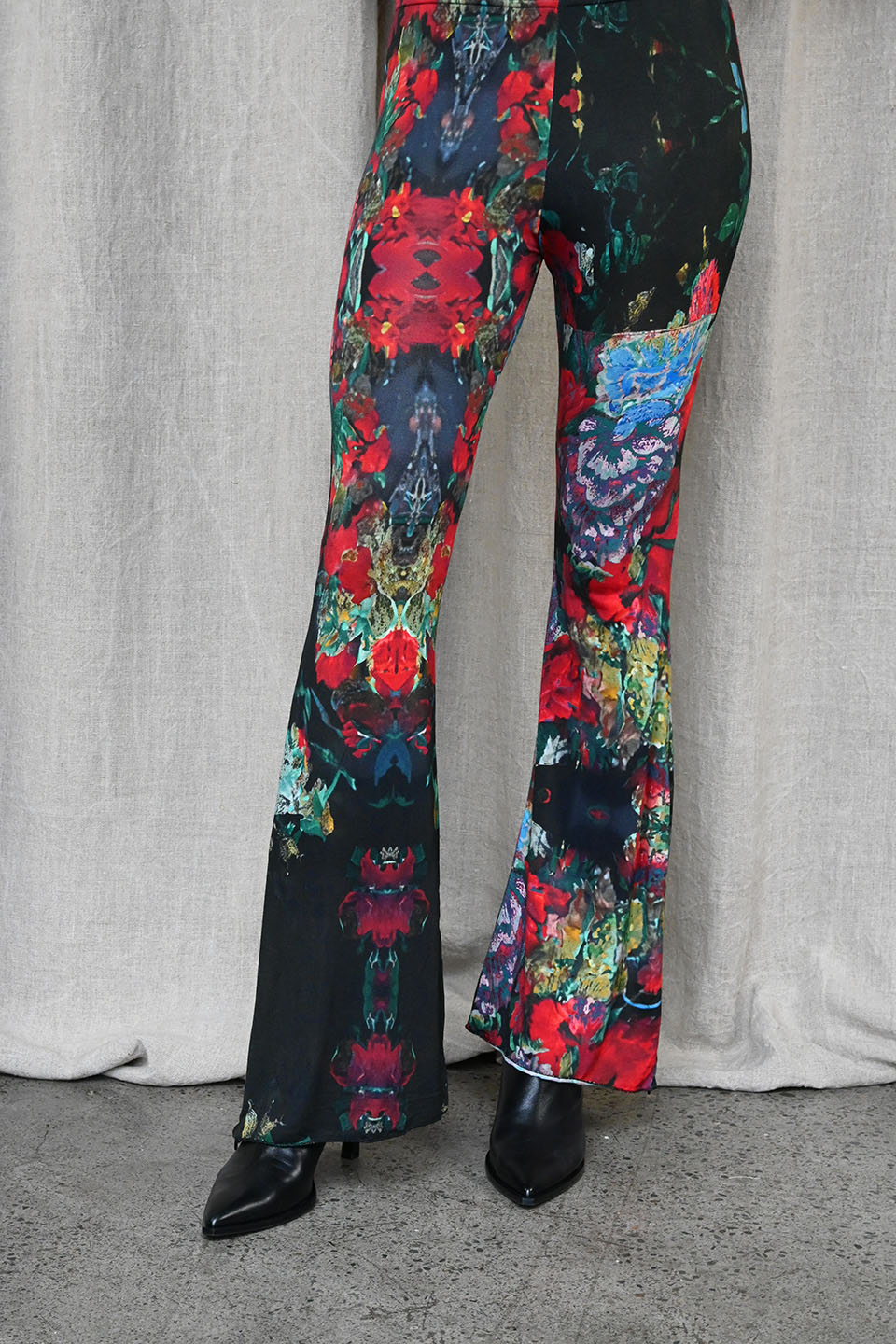 Print Zip Flare Leggings