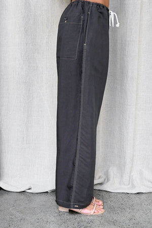 Drawstring Sol Snowpants in Ebony