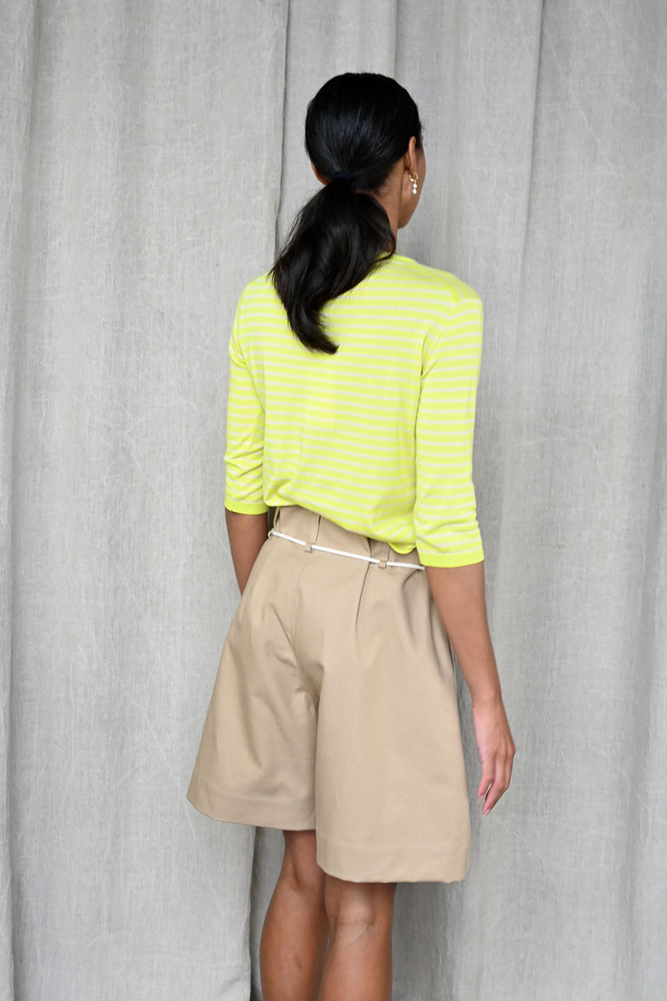 Round Neck Pullover