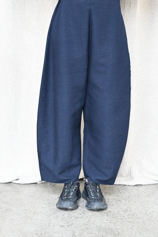 Smooth Sheet Navy Pants