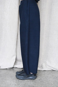 Smooth Sheet Navy Pants