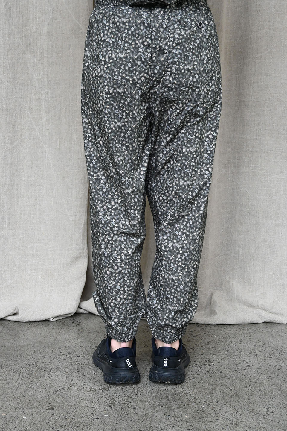 Jethro Joggers Charcoal Floral