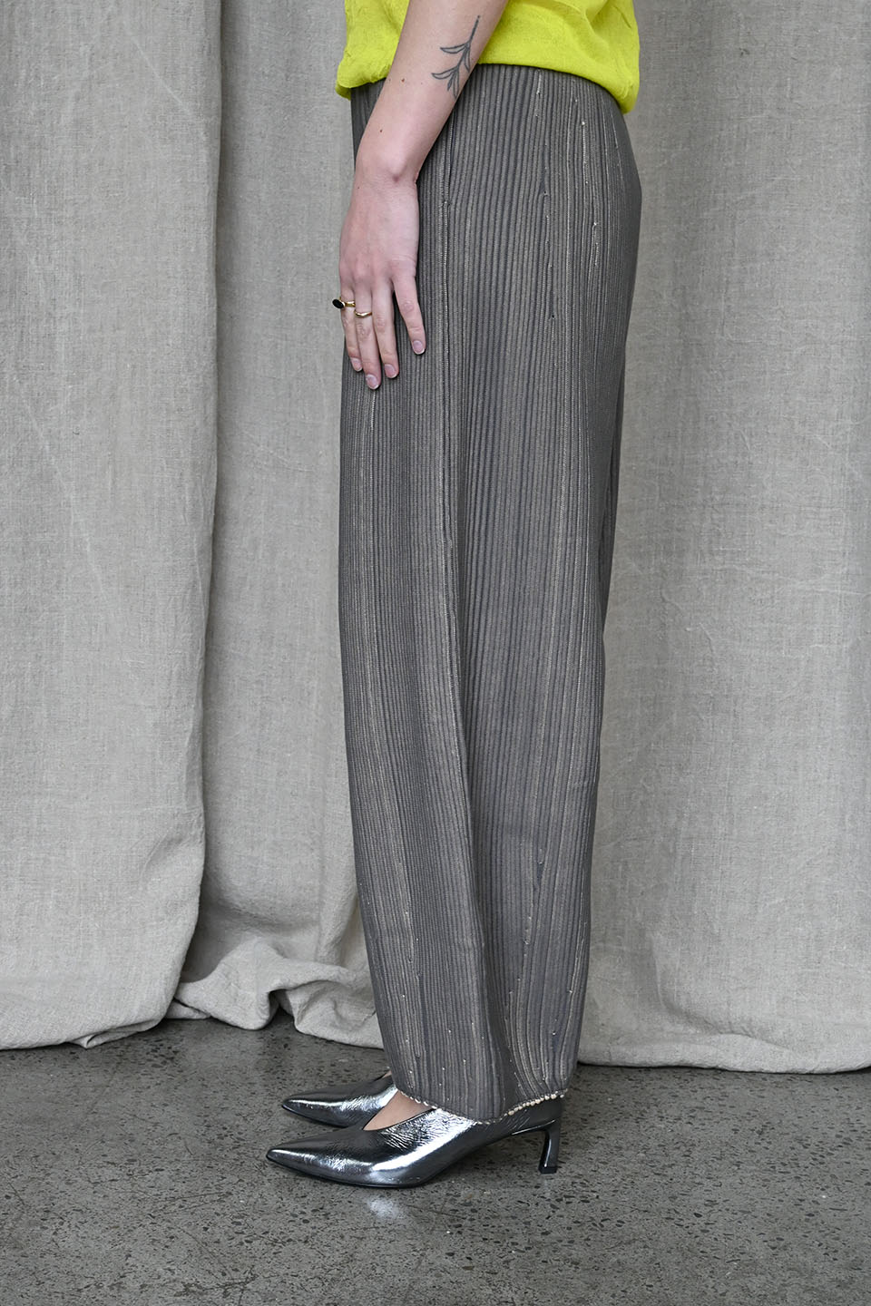 Linea Trousers Gray/Nude
