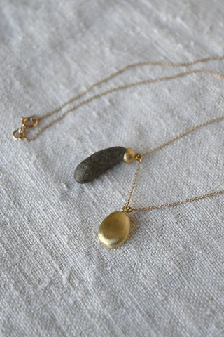 Pebble & Gold Stone Necklace