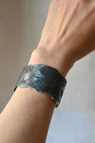 Cosmos Cuff L