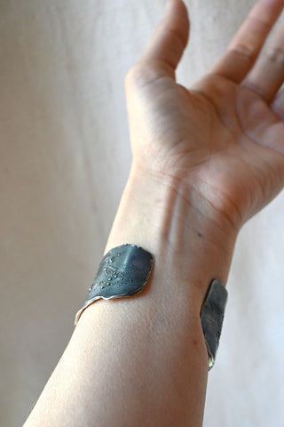 Cosmos Cuff L