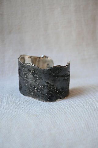 Cosmos Cuff L