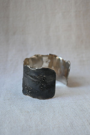 Cosmos Cuff L