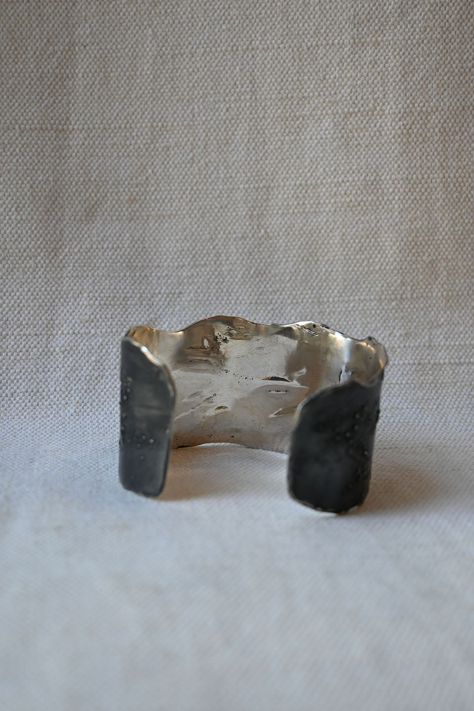 Cosmos Cuff L