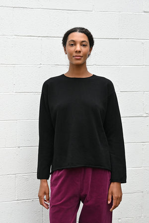 Oversized Black Pullover