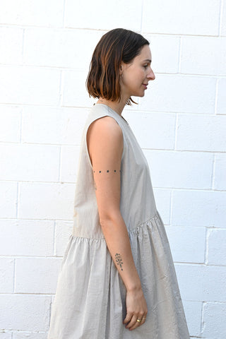 P1934 Thin Stripe Sleeveless Dress