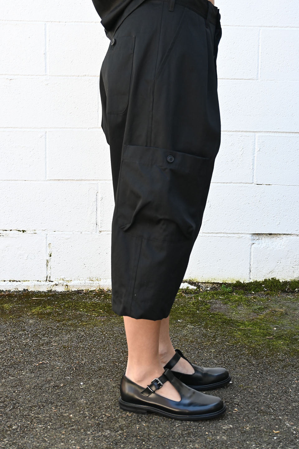 Black Gabardine Cropped Cargo Pants